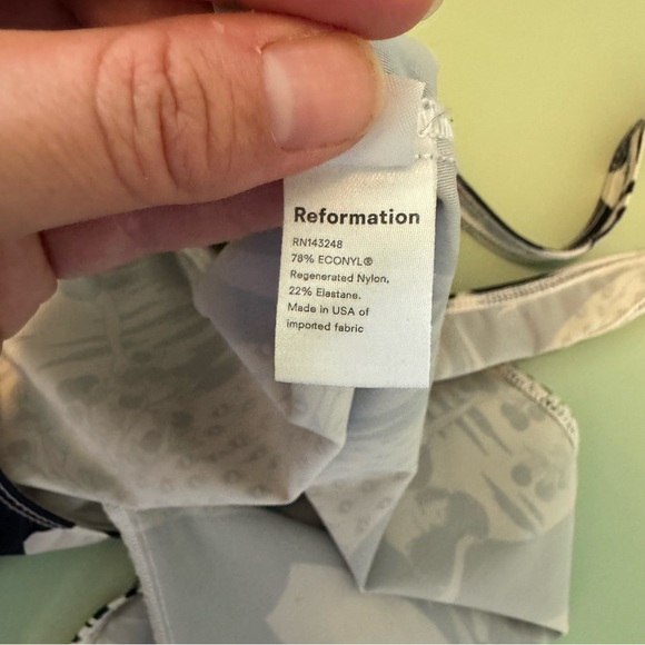 Reformation One Piece Swimsuit - Picture 5 of 6